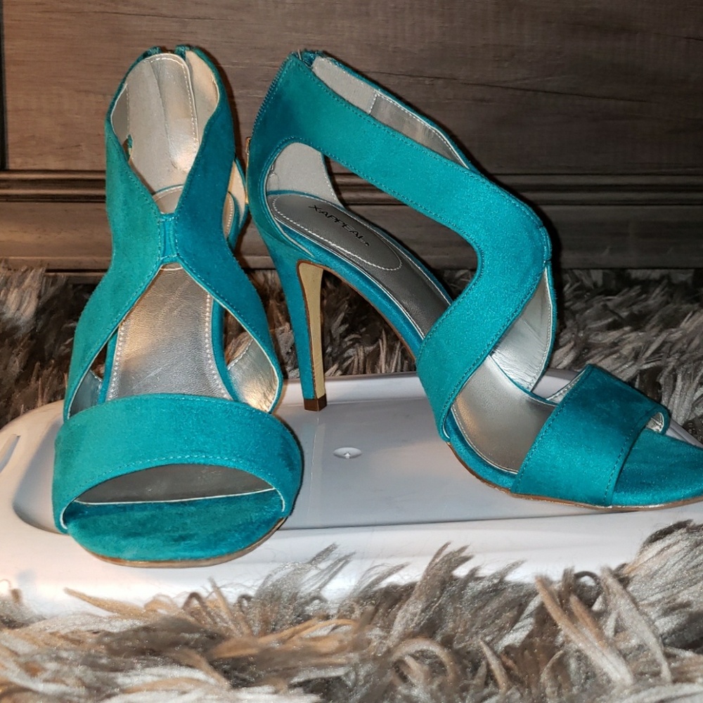 teal, blue,aqua blue heels